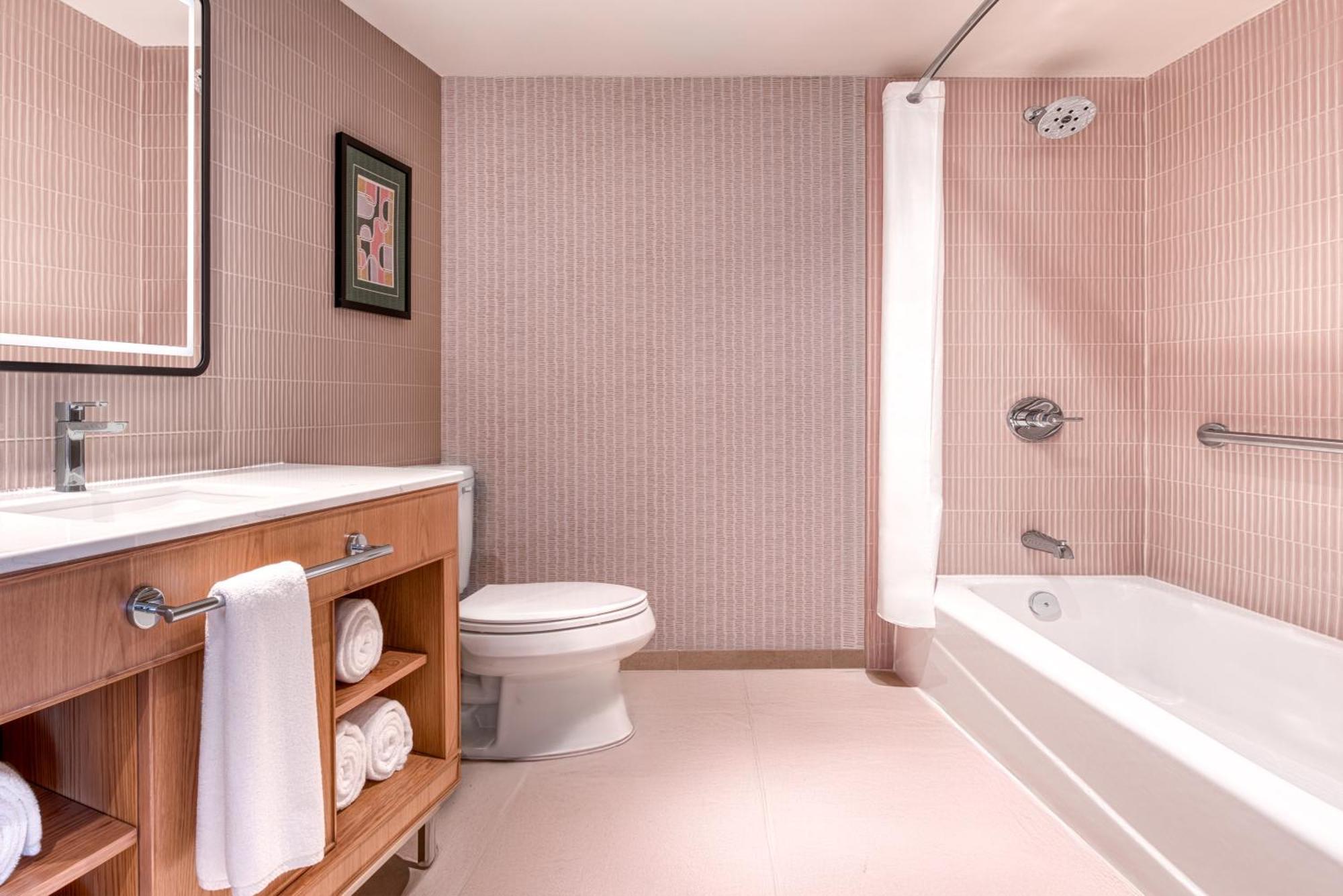 Toor Hotel Toronto, Part Of Jdv By Hyatt Bagian luar foto